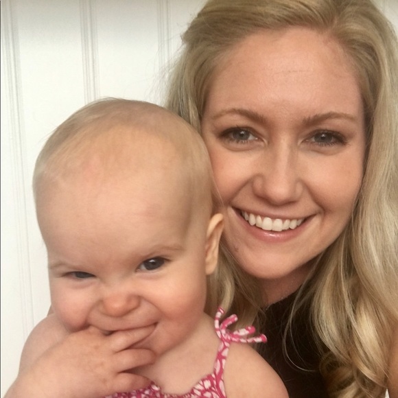 Meet your Posher, Katie - Picture 1 of 1